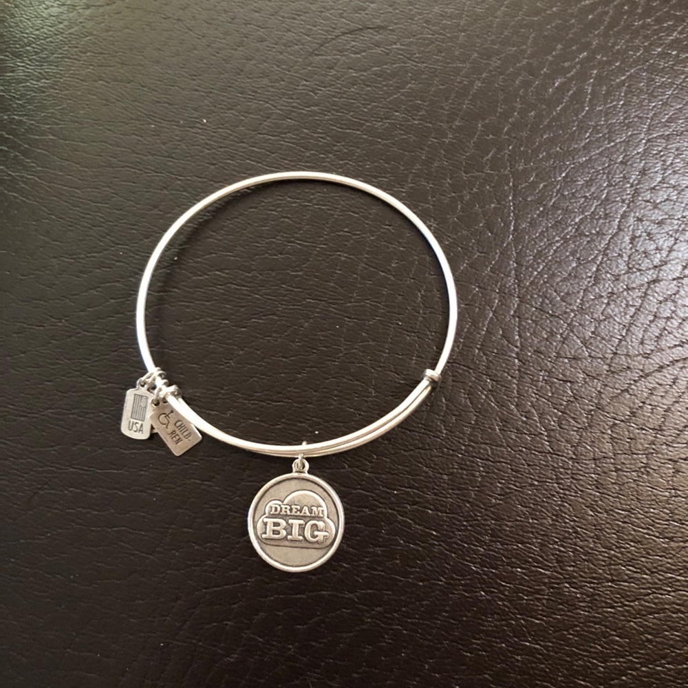 Wind& fire bracelet